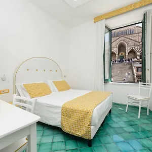 https://albergo-s-andrea.hotels-amalfi.com